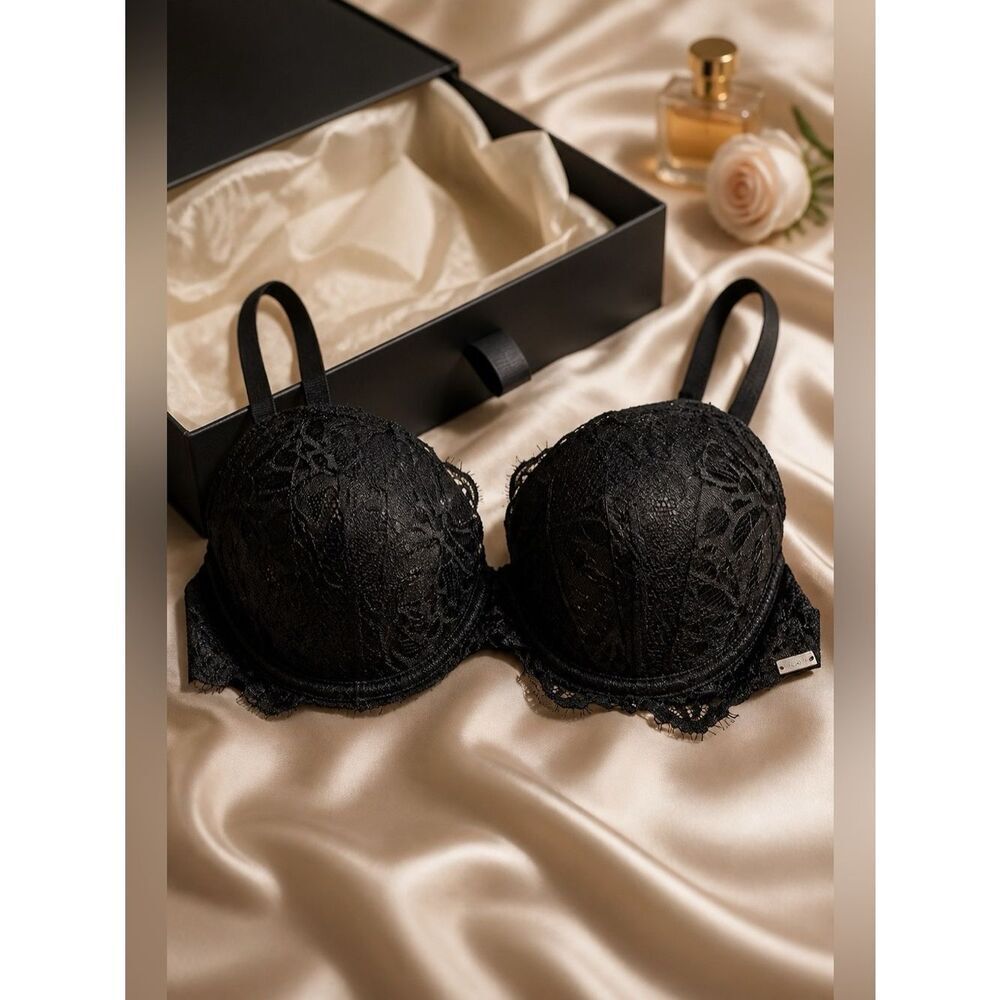 BLACK LACE PUSH UP BRA 32B by Pink Victoria’s